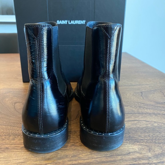 Saint Laurent Paris Chelsea Boots - Picture 3 of 4